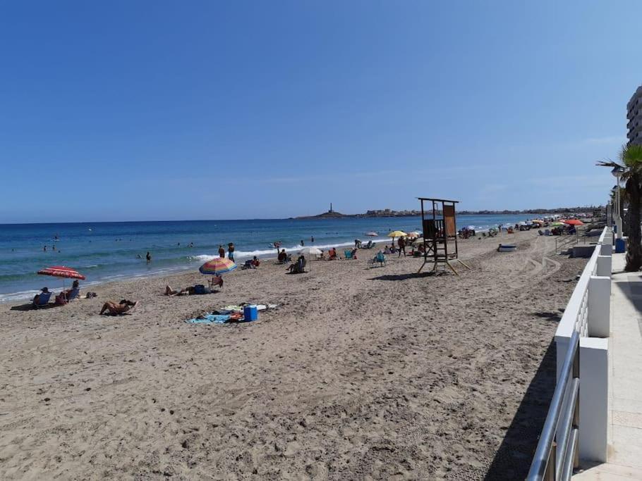 Ferienwohnung Cosy Flat With A Large Terrace Facing The Sea La Manga del Mar Menor Exterior foto